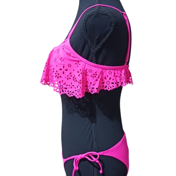 A&F Bikini Laser Cut Ruffle Top Side Tie Cheeky Bottom - Picture 2 of 12